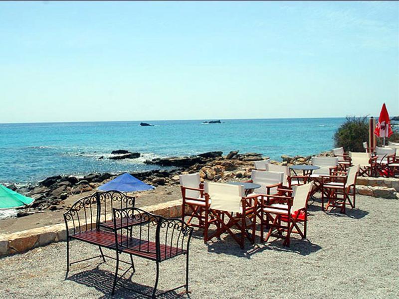 Mary Beach Apartments Frangocastelo Екстер'єр фото